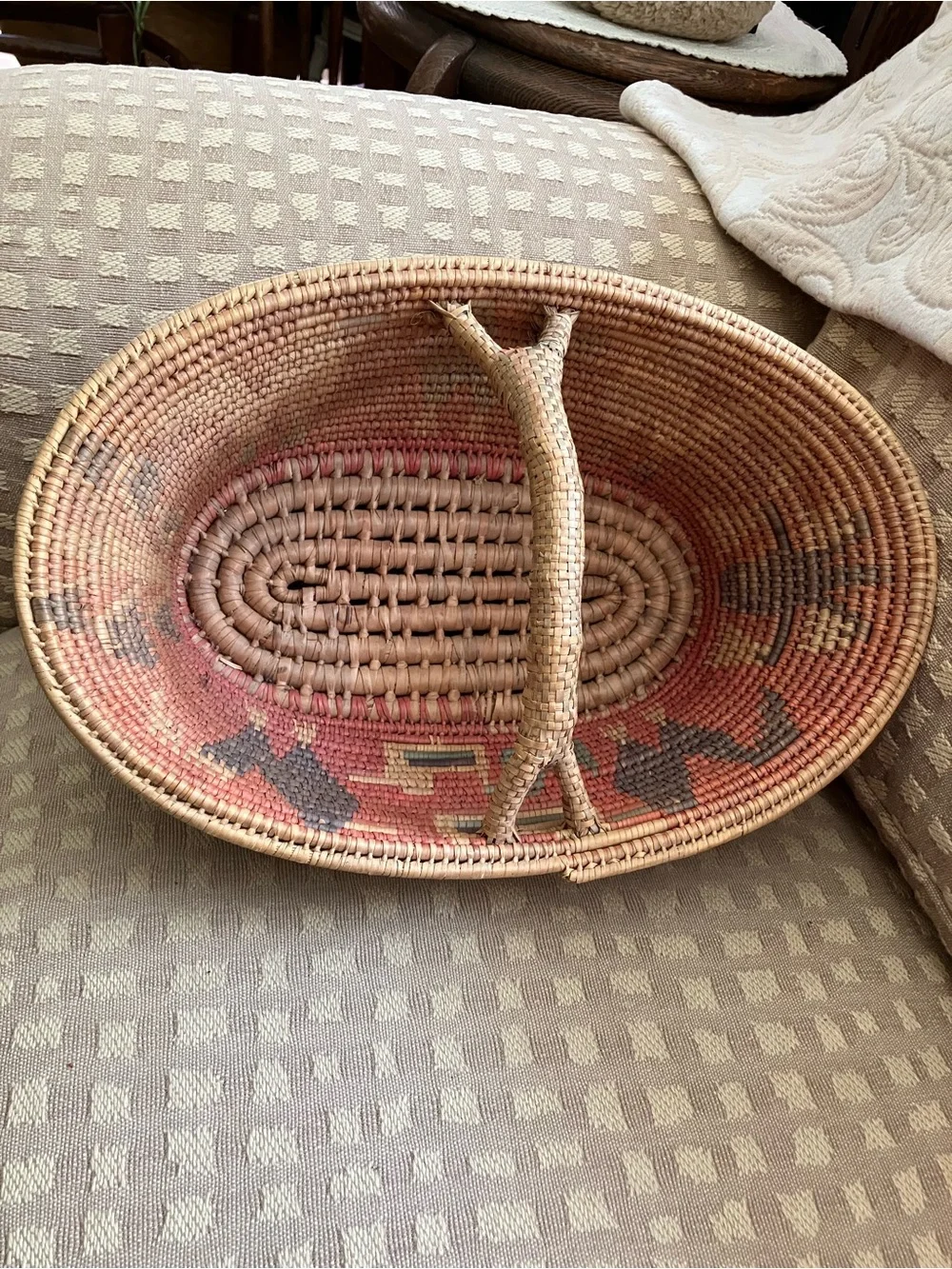 Vintage basket with Roosters Hand-crafted in Mexico traditional Toluca